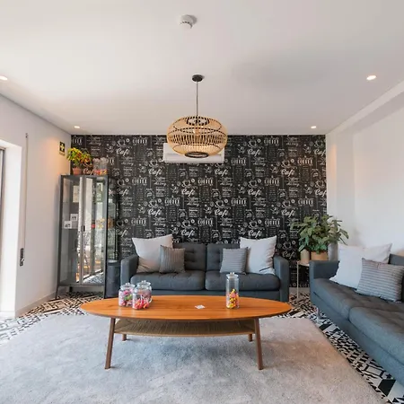 7min To Uni Se-velha - Ac - Bbq & Gym -work Desk - 300mbs Wifi - 6 Coimbra