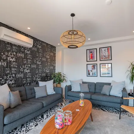 7min To Uni Se-velha - Ac - Bbq & Gym -work Desk - 300mbs Wifi - 6