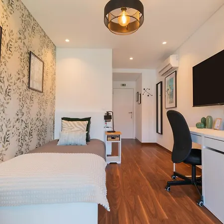 7min To Uni Se-velha - Ac - Work Desk - 300mbs Wifi *