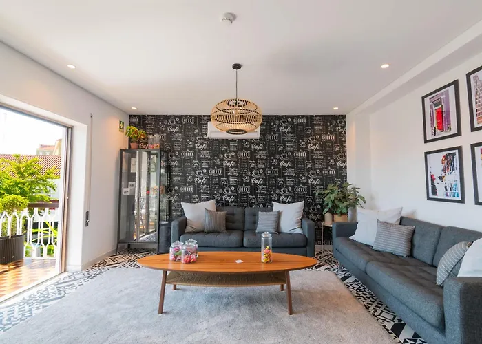 7min To Uni Se-velha - Ac - Work Desk - 300mbs Wifi - 6 Coimbra